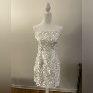 VICI Wedding Bells Strapless Floral Mini Dress small NWT